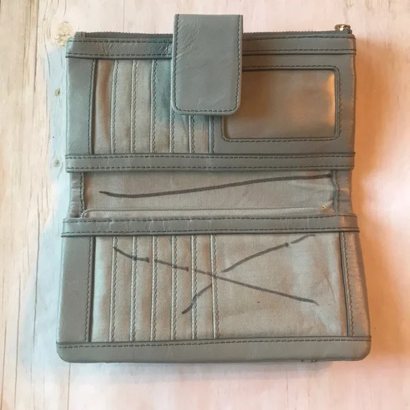 Fossil Leather Wallet